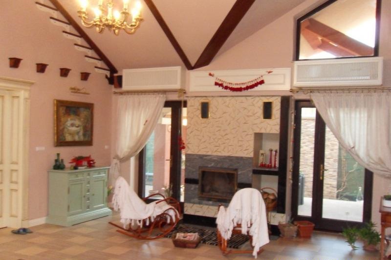 Villa for sale recommended by Real Investments