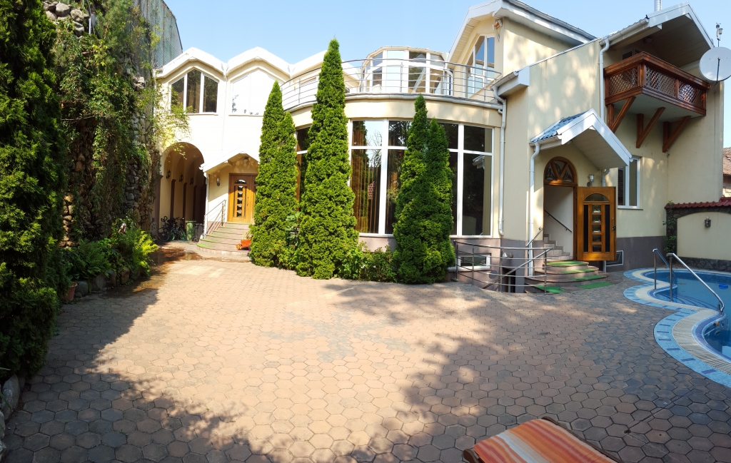 Villa for rent recommended by RIG IMOBILIARE