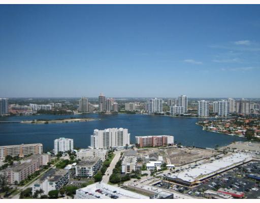 Condo for sale recommended by Monteiro International Realty