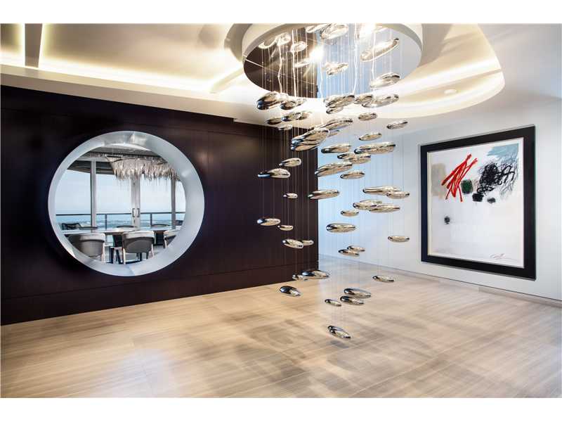 Penthouse for sale recommended by Monteiro International Realty